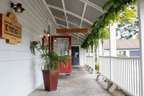 Original home photo: Front porch, The Riverhead.jpg