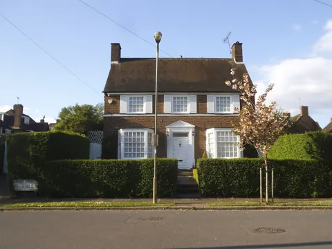 Original home photo: House on Gurney Drive, Hampstead Garden Suburb - geograph.org.uk - 5762529.jpg